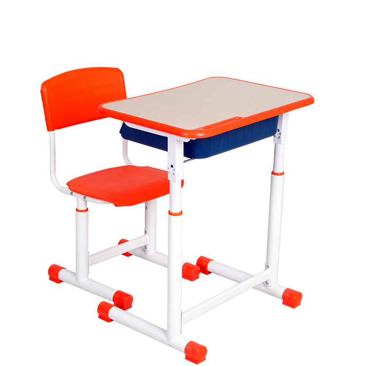 造成學(xué)生課桌椅價格差異大的原因有哪些？