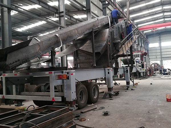 大型移動破碎機(jī)新聞